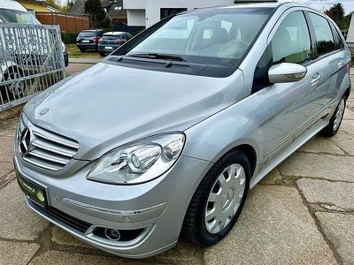Gebraucht Mercedes B170 116 PS (85 kW) 2006 Silber Van / Kleinbus