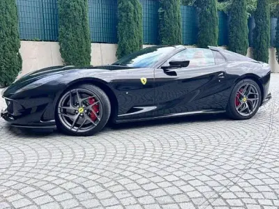 Gebraucht Ferrari 812 799 PS (587 kW) 2022 Schwarz Cabrio