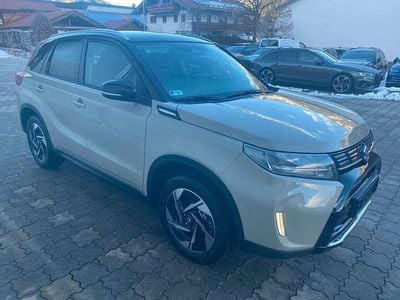 Neu Suzuki Vitara Comfort+ 110 PS (80 kW) 2025 Beige SUV