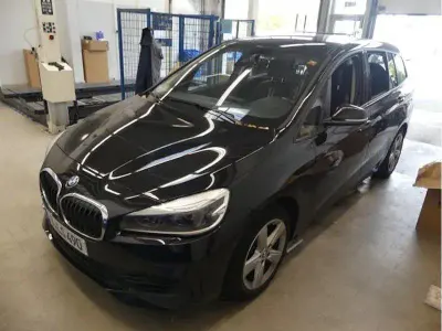 Usata BMW 218 Gran Tourer Efficient Dynamics 150 CV (110 kW) 2021 Nero Monovolume