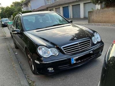 Mercedes C200