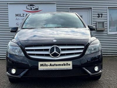 Gebraucht Mercedes B180 122 PS (89 kW) 2011 Schwarz Van / Kleinbus