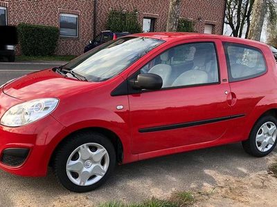 Gebraucht Renault Twingo 58 PS (42 kW) 2010 Rot Kleinwagen