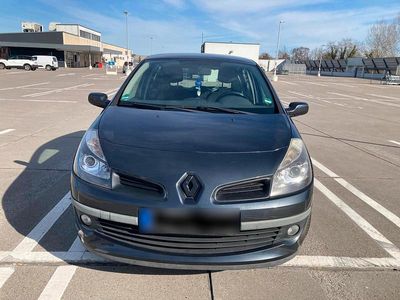 Gebraucht Renault Clio II 102 PS (75 kW) 2008 Kleinwagen