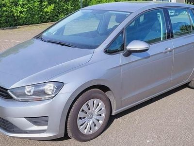 Gebraucht VW Golf Sportsvan Trendline 110 PS (80 kW) 2017 Silber Van / Kleinbus