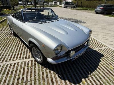 Usata Fiat 124 Spider 101 CV (74 kW) 1972 Argento Cabrio