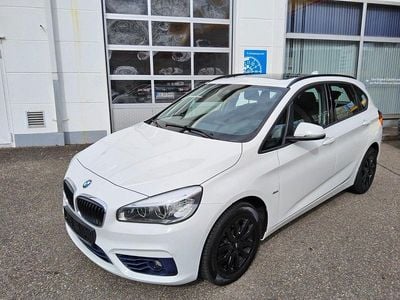 Gebraucht BMW 218 Sport Line 136 PS (100 kW) 2017 Weiß Kombi