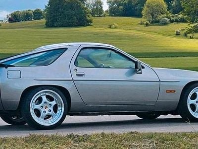 Second-hand Porsche 928 301 CP (221 kW) 1982 Andere farben Coupe