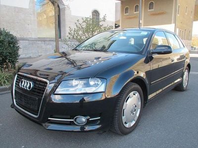 Gebraucht Audi A3 Attraction 105 PS (77 kW) 2012 Schwarz Kleinwagen