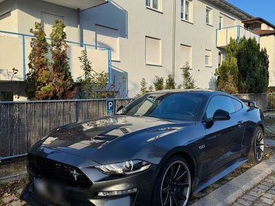 Ford Mustang GT