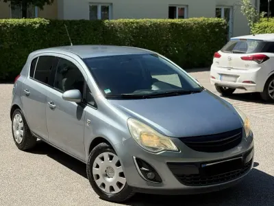 Usata Opel Corsa 87 CV (63 kW) 2012 Grigio Utilitaria