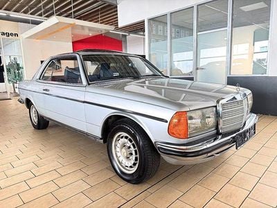 Gebraucht Mercedes 230 109 PS (80 kW) 1979 Other Coupé