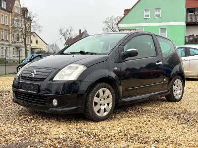 Gebraucht Citroën C2 Comfort 73 PS (53 kW) 2007 Schwarz Kleinwagen