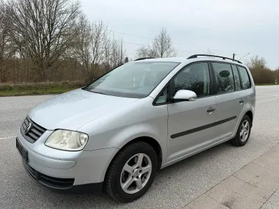 Gebraucht VW Touran 116 PS (85 kW) 2004 Silber Van / Kleinbus