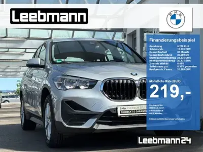 Gebraucht BMW X1 Advantage 192 PS (141 kW) 2020 Glaciersilver (metallic) SUV