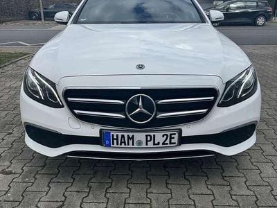 Gebraucht Mercedes E300 306 PS (225 kW) 2019 Weiß Kombi