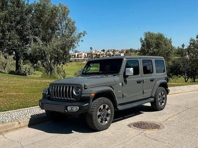 Second-hand Jeep Wrangler Overland 200 CP (147 kW) 2020 Gri SUV