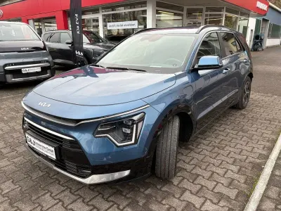 Gebraucht Kia Niro Spirit 171 PS (125 kW) 2024 Blau SUV