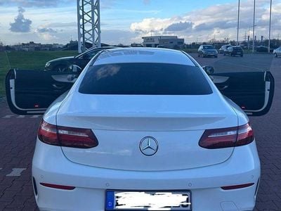 Gebraucht Mercedes E200 AMG 184 PS (135 kW) 2018 Weiß Coupé