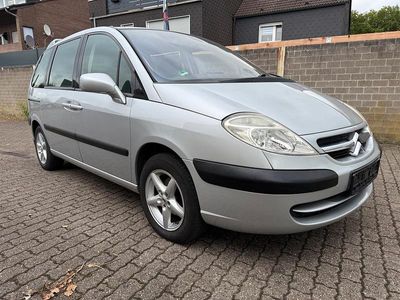 Citroën C8