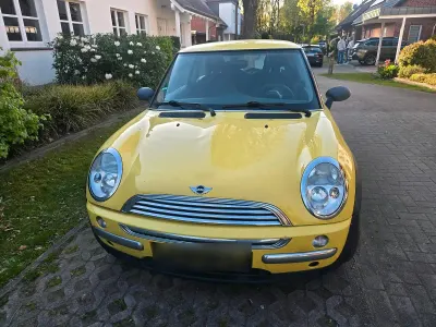 Gebraucht Mini ONE 90 PS (66 kW) 2003 Gelb Kleinwagen
