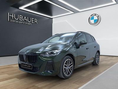 Grün Gebraucht 2022 BMW 225 Active Tourer M Sport Van / Kleinbus | 31.890 € (Fairer Preis)