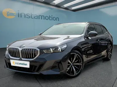 Gebraucht BMW 520 197 PS (144 kW) 2025 Grau Kombi