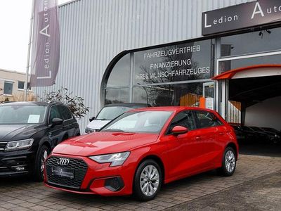 Gebraucht Audi A3 Sportback e-tron Basis 150 PS (110 kW) 2022 Rot Kleinwagen
