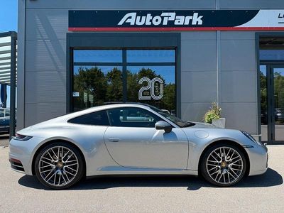 Porsche 911 Carrera 4