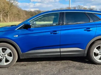 Usata Opel Grandland X Dynamic 120 CV (88 kW) 2018 Blu SUV
