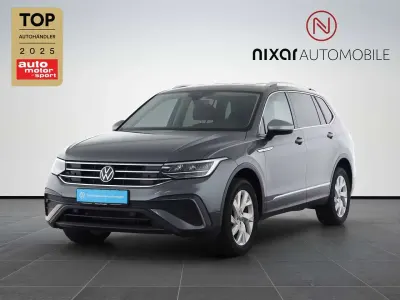 Gebraucht VW Tiguan Allspace Life 150 PS (110 kW) 2023 Platinum grey metallic SUV