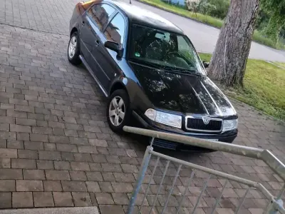 Gebraucht Skoda Octavia 102 PS (75 kW) 2004 Schwarz Limousine