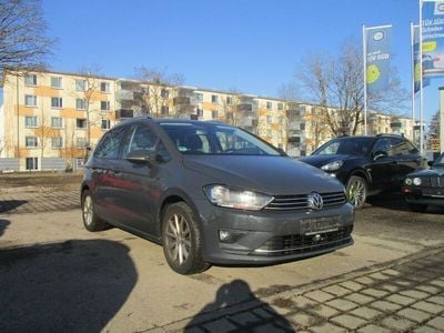 Grau Gebraucht 2015 VW Golf VII LOUNGE Limousine | 11.900 € (Teuer)