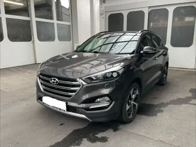 Gebraucht Hyundai Tucson Premium 177 PS (130 kW) 2015 Braun SUV