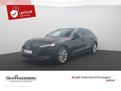 Schwarz (mythosschwarz metallic) Gebraucht 2025 Audi A5 Ambiente Kombi | 52.980 € (Superpreis)