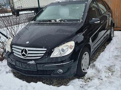 Gebraucht Mercedes B170 116 PS (85 kW) 2006 Schwarz Van / Kleinbus