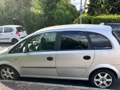 Gebraucht Opel Meriva 125 PS (91 kW) 2003 Silber Van / Kleinbus