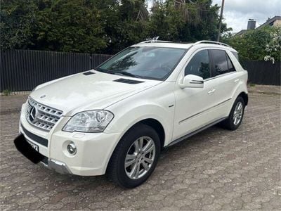 Mercedes ML300