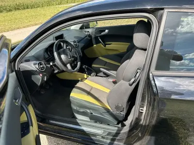 Gebraucht Audi A1 S-Line 86 PS (63 kW) 2011 Schwarz Kleinwagen