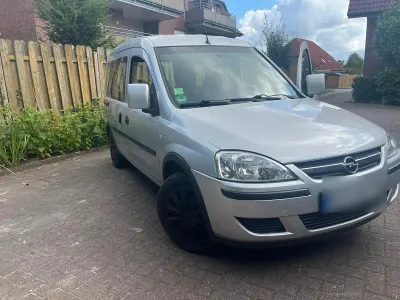 Gebraucht Opel Combo 94 PS (69 kW) 2010 Grau Van / Kleinbus
