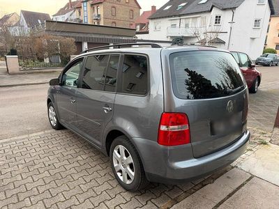 Gebraucht VW Touran 105 PS (77 kW) 2006 Grau Van / Kleinbus