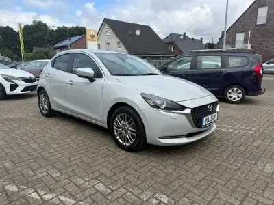 Gebraucht Mazda 2 Kizoku 90 PS (66 kW) 2020 Weiß Limousine