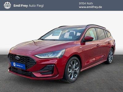 Fantasticrot metallic Gebraucht 2023 Ford Focus ST-Line Kombi | 19.450 € (Guter Preis)