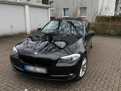 Gebraucht BMW 530 M Sport 258 PS (189 kW) 2012 Schwarz Limousine