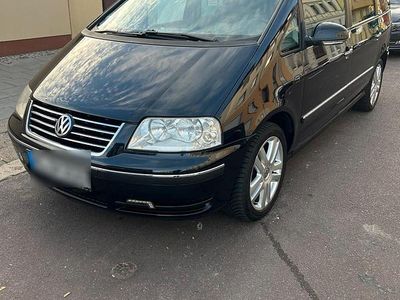 VW Sharan