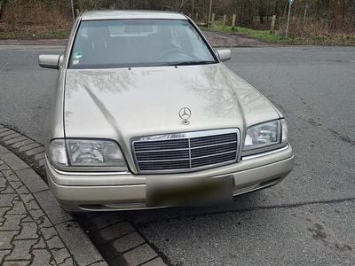 Gebraucht Mercedes C220 150 PS (110 kW) 1994 Grau Limousine