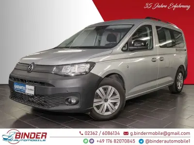 Gebraucht VW Caddy Basis 102 PS (75 kW) 2023 Silber Van / Kleinbus