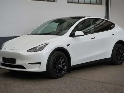 Gebraucht Tesla Model Y Long Range AWD 378 kW (514 PS) 2022 Weiß SUV