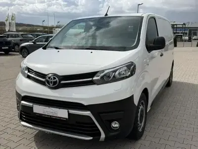 Gebraucht Toyota Proace 120 PS (88 kW) 2021 Andere Van / Kleinbus