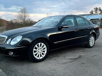 Gebraucht Mercedes E280 231 PS (169 kW) 2006 Schwarz Limousine